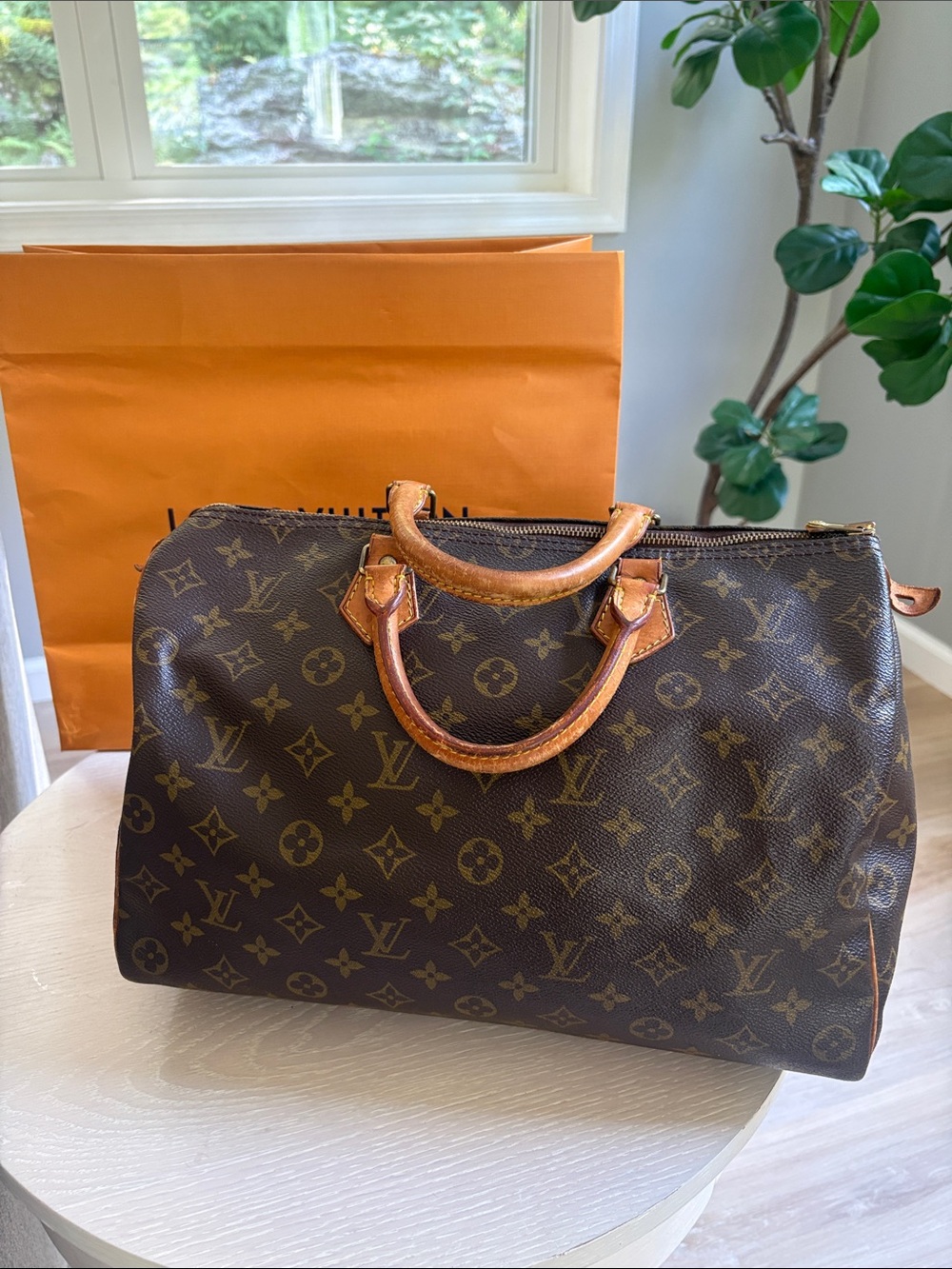 Louis Vuitton Monogram Speedy 35 Brown Leather Top-Handle Bag